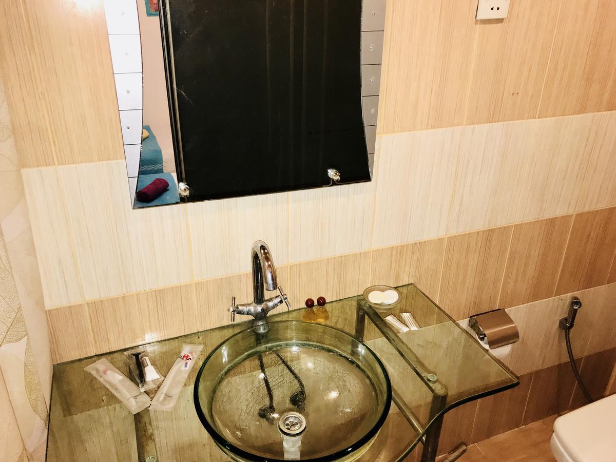 Check-In Hostel Баку Екстер'єр фото