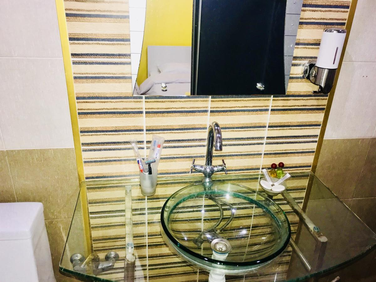 Check-In Hostel Баку Екстер'єр фото